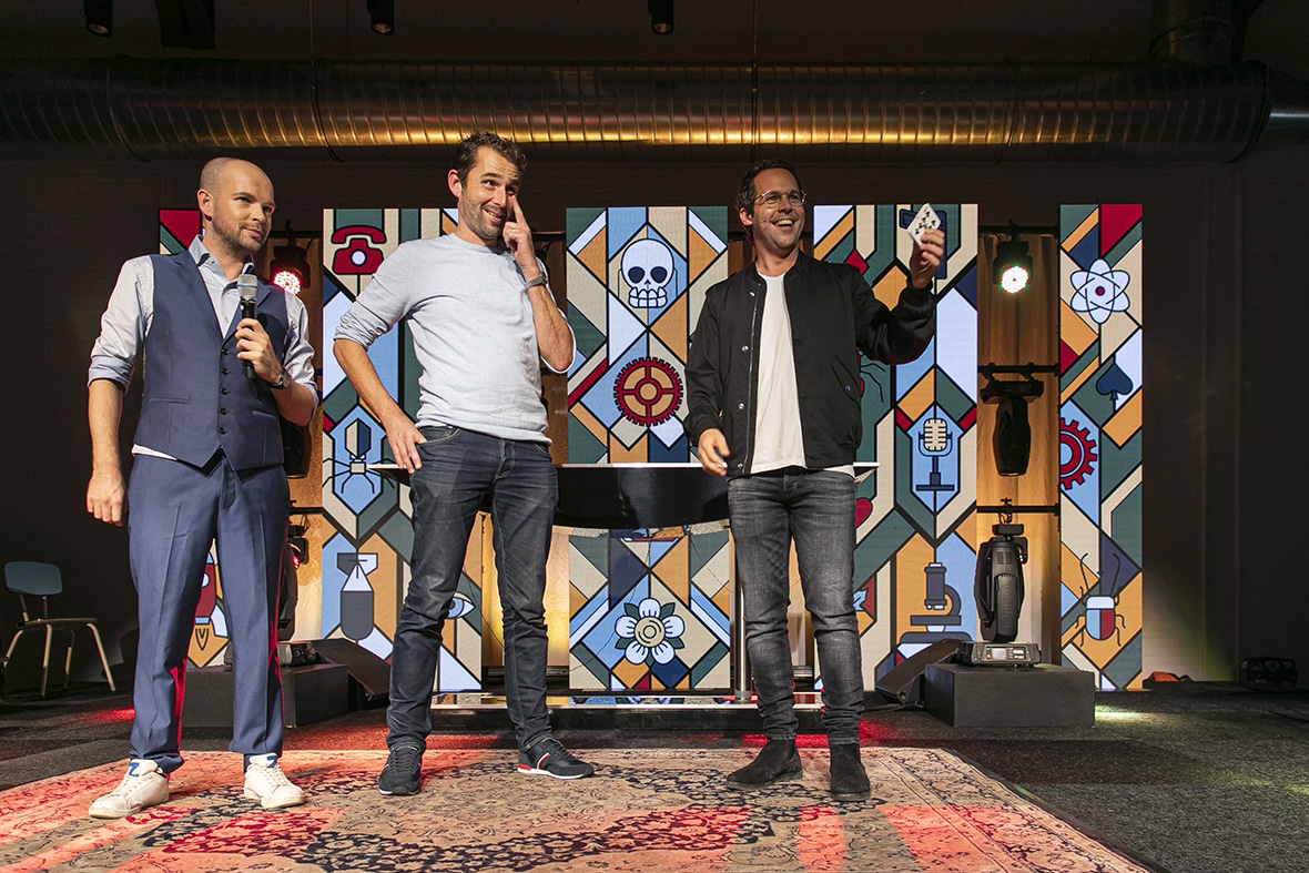 Amsterdam, 12 oktober 2019 - PUBQUIZ. De grootste Pubquiz van Nederland georganiseerd door Quest in Nemo Studio. Voorafgaand was er een VIP diner bij Brouwerij Homeland. Foto Dingena Mol