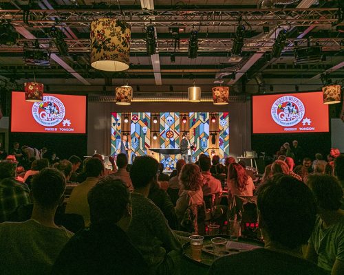 Amsterdam, 12 oktober 2019 - PUBQUIZ. De grootste Pubquiz van Nederland georganiseerd door Quest in Nemo Studio. Voorafgaand was er een VIP diner bij Brouwerij Homeland. Foto Dingena Mol