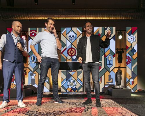 Amsterdam, 12 oktober 2019 - PUBQUIZ. De grootste Pubquiz van Nederland georganiseerd door Quest in Nemo Studio. Voorafgaand was er een VIP diner bij Brouwerij Homeland. Foto Dingena Mol